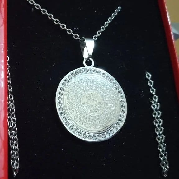 2026/04/1000116976.jpg Taşlı Ayetel Kürsi Kolye (Silver)